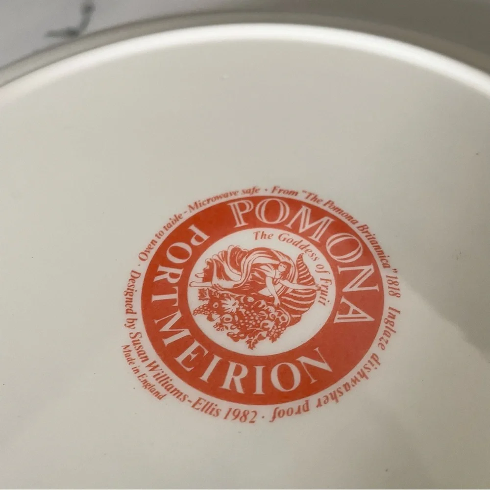 Red Currant Dinner Plate - Pomona by Portmeirion